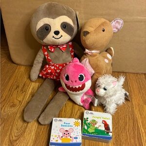 Little Girl's Bundle Lot Of Plush Toys And Books Baby Toddler Baby Shark Rattle